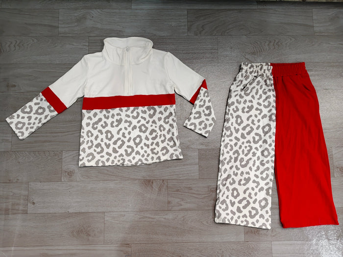 7.29  Preorder  Kids Girls Grey Blue Leoaprd Pullover Top with Patch Pants Outfit