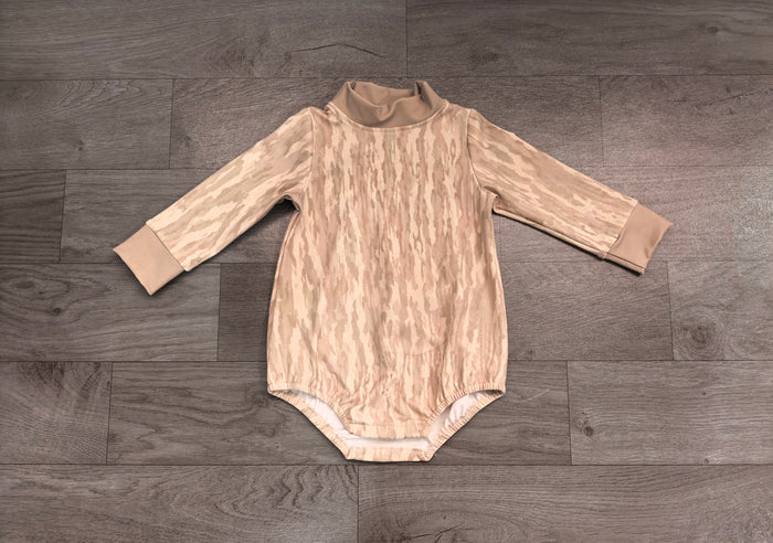 8.20 LR3306 Preorder Baby Girls Camo Olive Trim Mock Neck Romper
