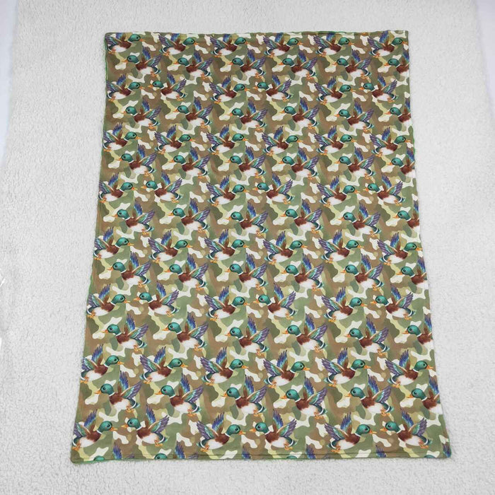 BL0286 Duck Green Camo Baby Hunting Blanket