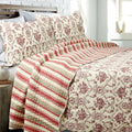 French Medallion- Red Scalloped Edge Cotton - 3-piece Reversible Quilt Bedding Set