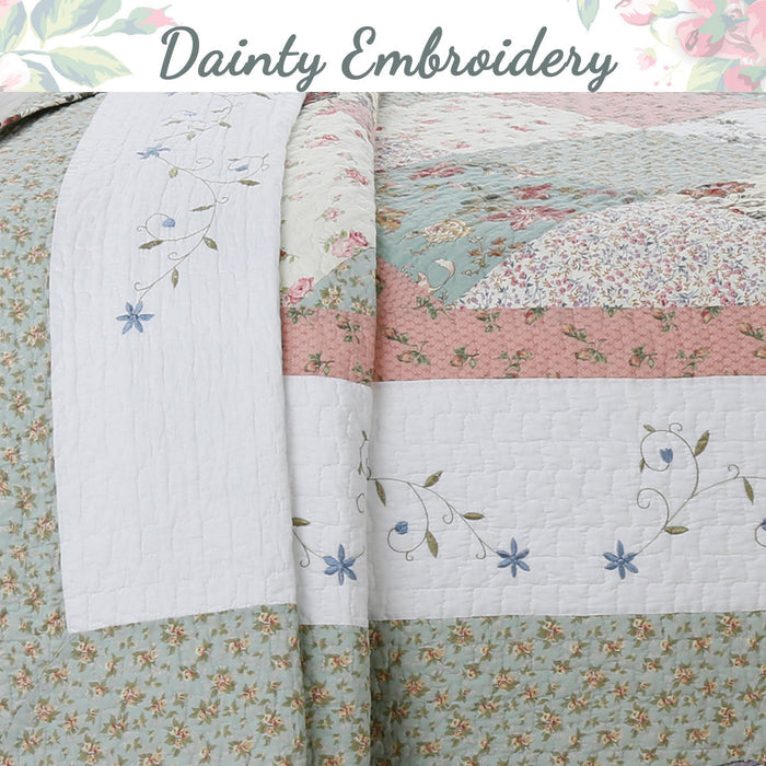 Grace Celadon Real Patchwork Embroidered Scalloped Edge Cotton Reversible Quilt Bedding Set