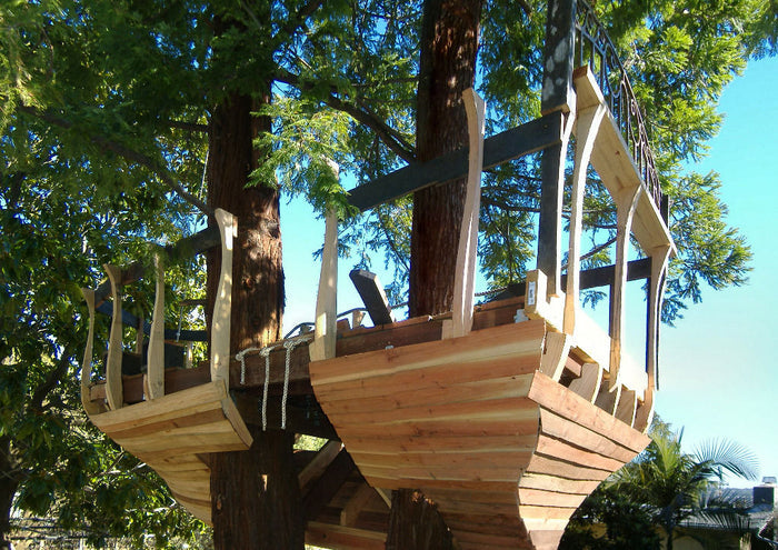 Kids Wooden Tree House DIY Plans - Ship Themed Kids Play Fort Playhouse Playground