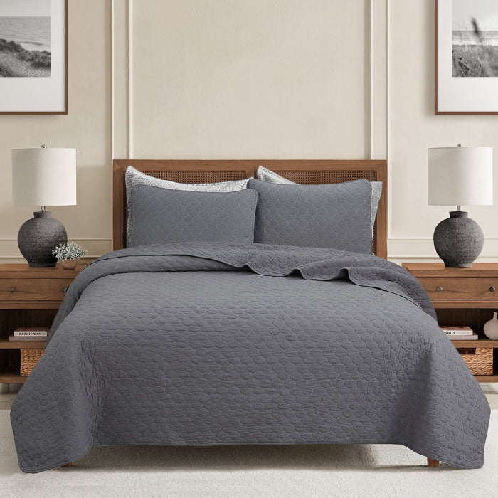 Ogee Classic Solid Chic Gray 3 Piece Cotton Quilt Bedding Set