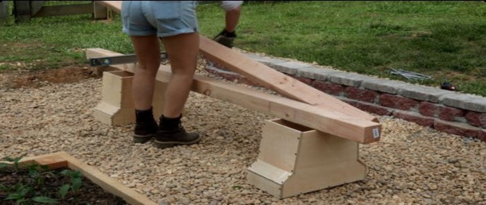 Outdoor Wooden and Concrete Garden Bench - DIY Plans - Park Bench Seat - Build Your Own