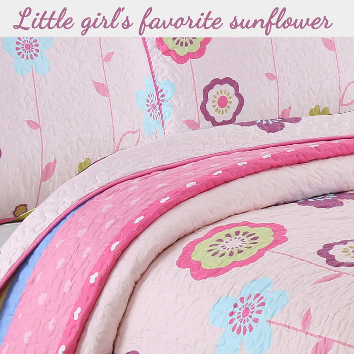 Pink Flower Garden Girl Print Reversible Quilt Bedding Set